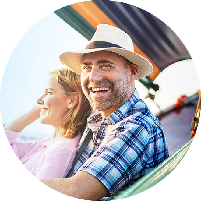 smiling couple travelling